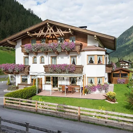 Pensjonat Landhaus - Praxmarer