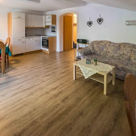 Landhaus - Praxmarer Pensjonat Neustift im Stubaital